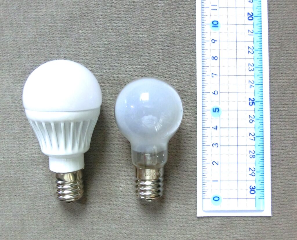 LED電球とミニクリプトン電球の比較（２）