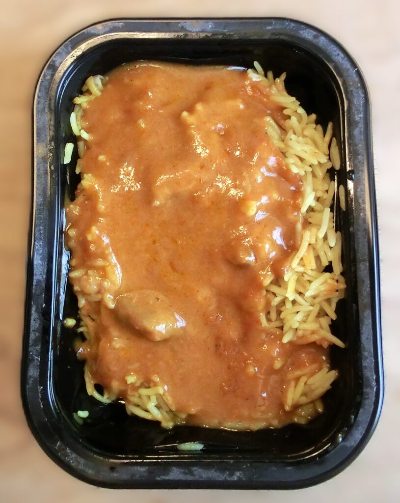 合体した「バターチキンカレー」と「 ビリヤニ」