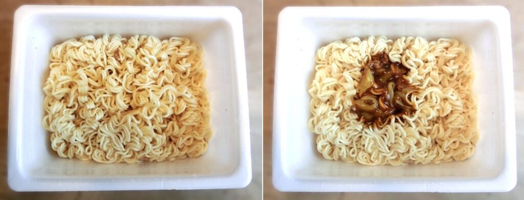 「マヨツナカレー味やきそば」のお湯を捨てた直後（左）と ソースをかけた直後（右）