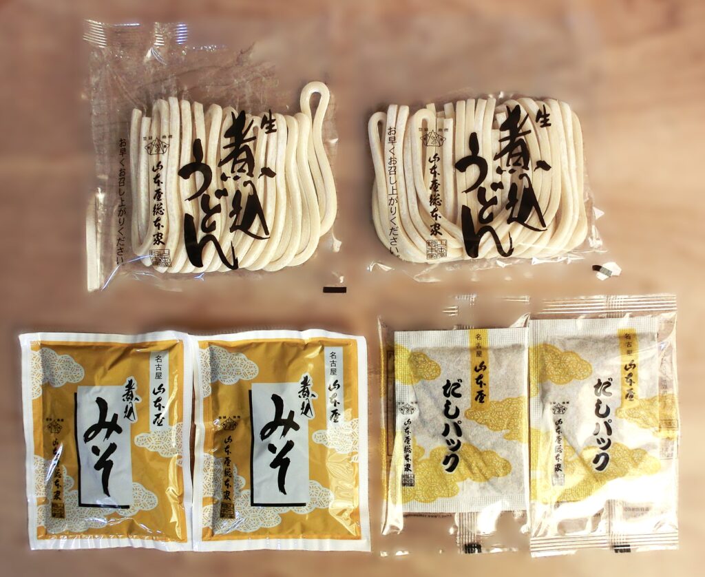 「生みそ煮込うどん」の内容物