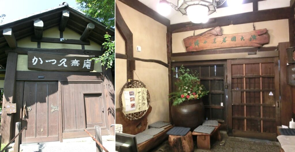 お店の玄関の外側(左)と 内側(右)