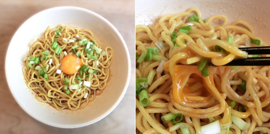 完成した「スタミナにんにく油そば」：卵とネギを入れた後